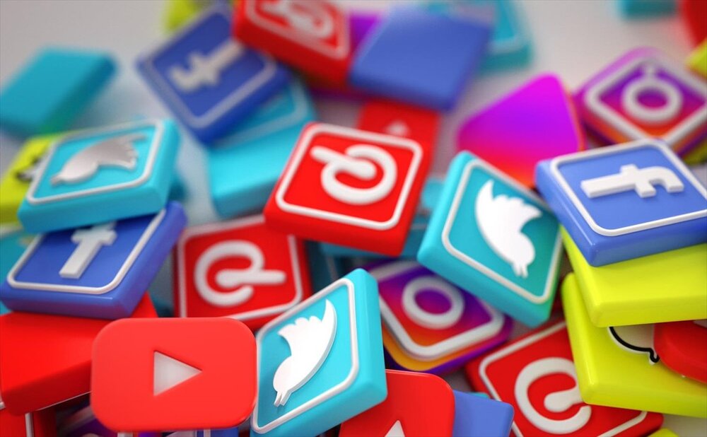 مدیریت فضای مجازی (سوشیال مدیا)